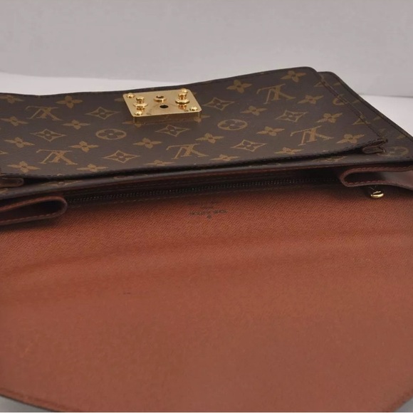 SOLD ✨ Authentic Louis Vuitton Monceau 28 - Picture 3 of 16